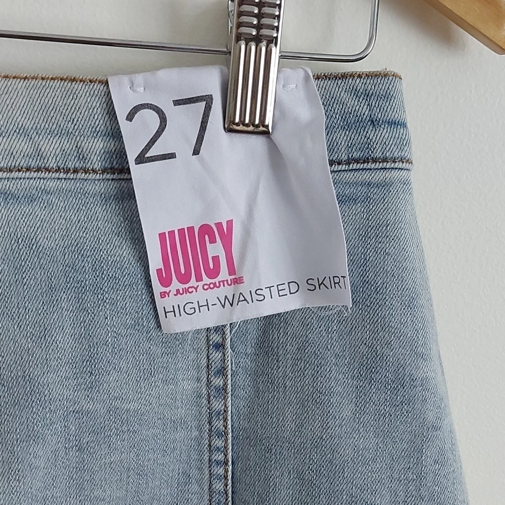 NWT Juicy Juicy Couture Tattoo High Waisted Button Front Denim Skirt, Size… - Picture 4 of 7
